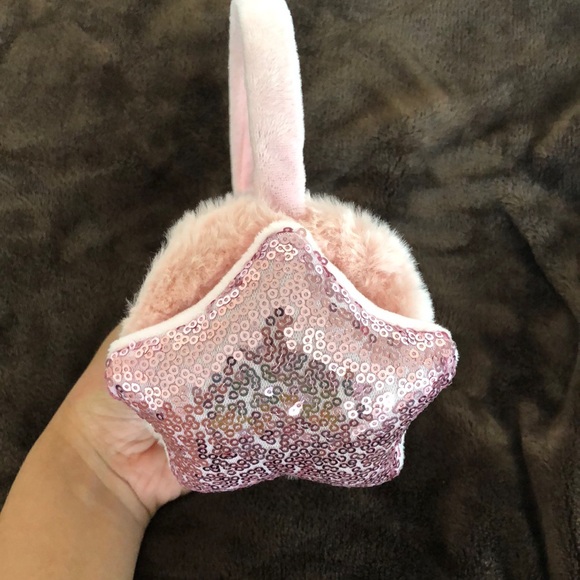 Girls Earmuffs - Picture 2 of 3